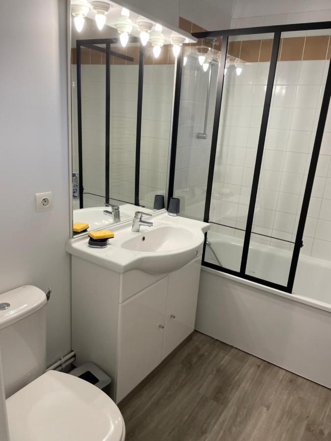 Studio Cote Piscine Apartment Equemauville Ngoại thất bức ảnh